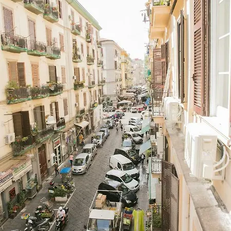 Casa Cairoli 게스트하우스